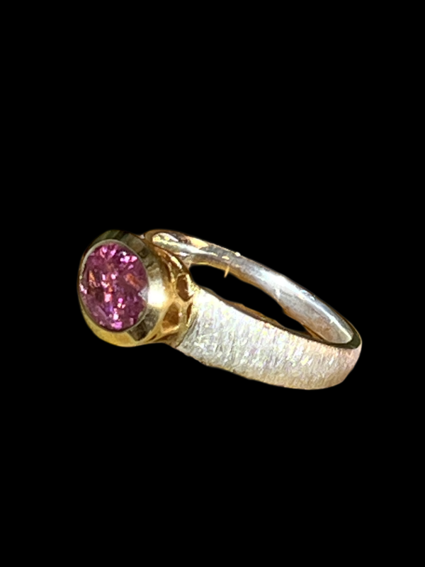 Rubellit Turmalin Ring in Silber mit vergoldeter Fassung