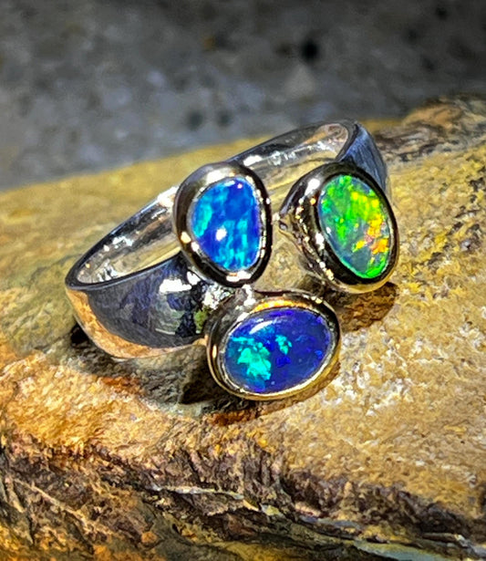 Starke Liebe schwarze Opale in Sterlingsilber mit 18Kt Goldvermeil Fassung deutsche Handarbeit