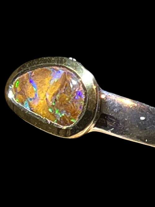 Natur Boulder Opal Queensland Ring in Silber mit teilvergoldeter Fassung