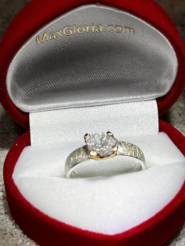 Weißer Rohdiamant Ring