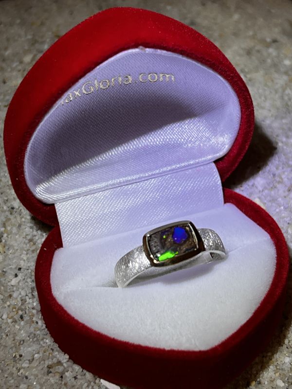 Boulder Opal Pfauengrün Ring