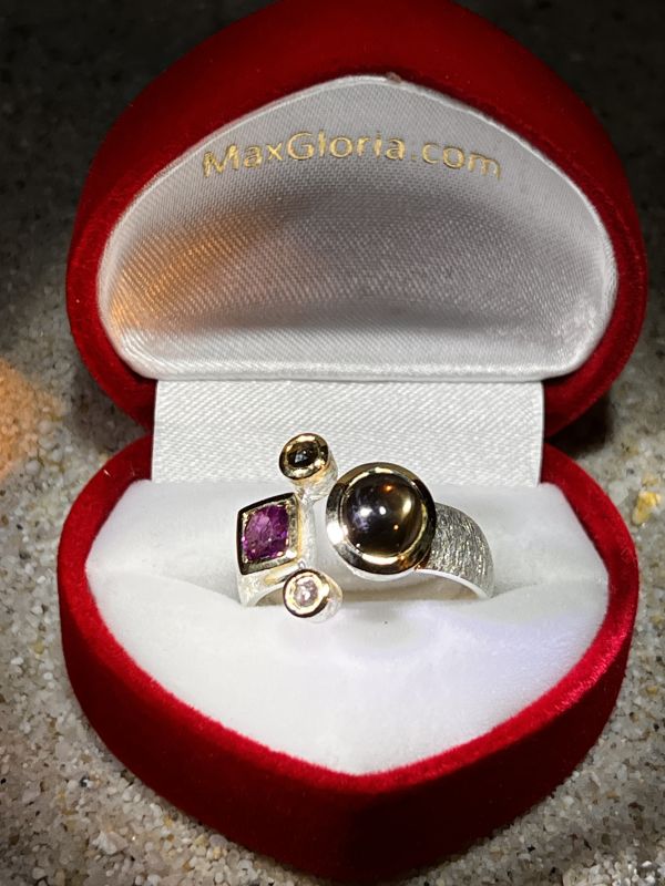 Schwarz Violettes Spiel Ring in Silber mit teilvergoldeter Fassung