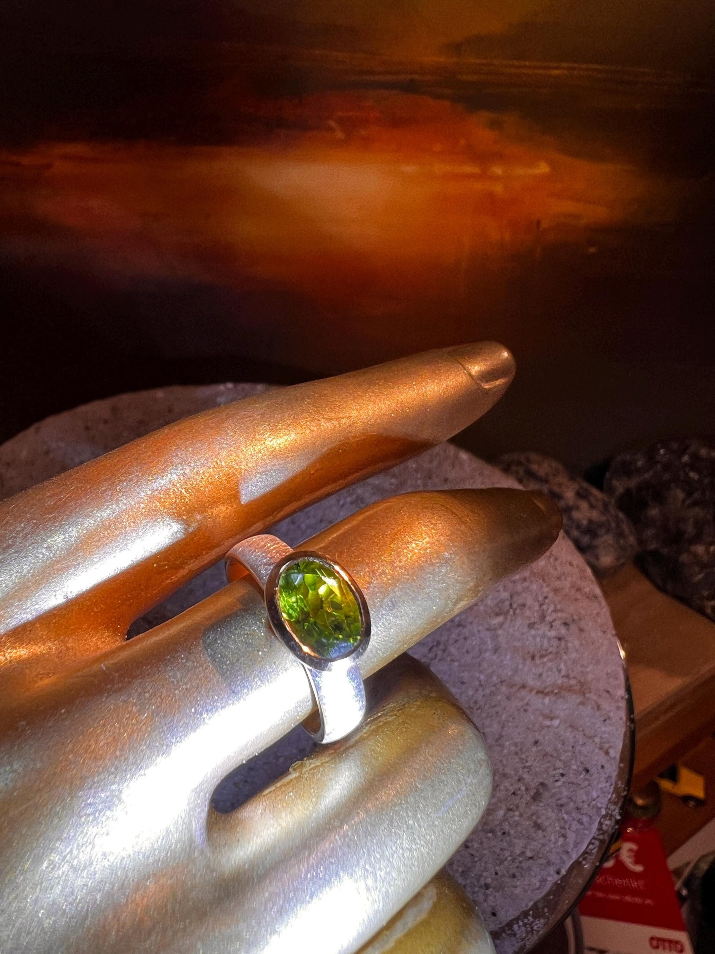 Peridot Sonne Ring in Silber mit teilvergoldeter Fassung