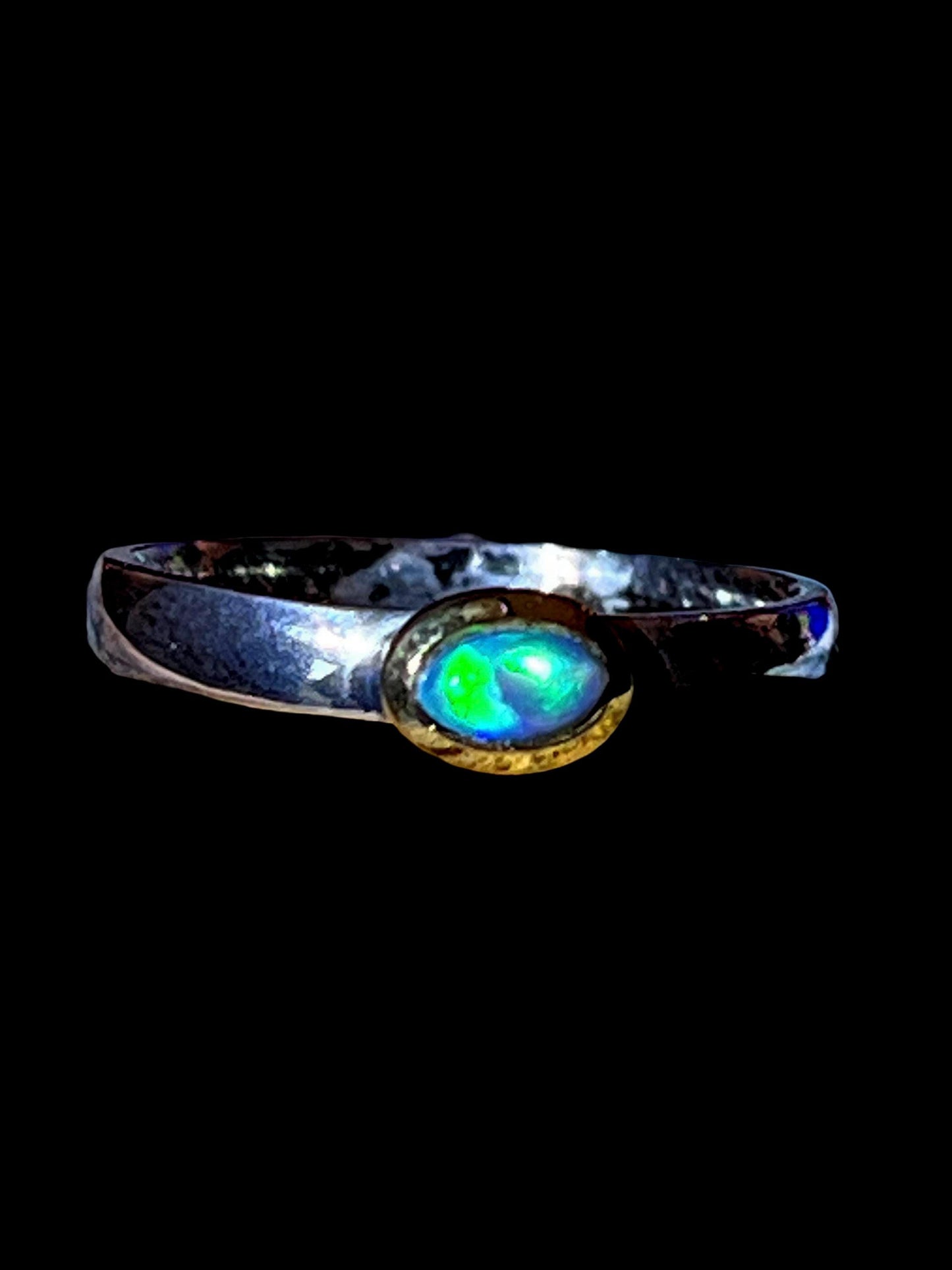 Coober Pedy Schwarz, Opal Ring