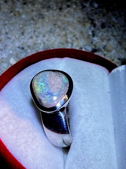 Boulder Opal l  in 18 kt Goldvermeil Fassung  Sterlingsilberring
