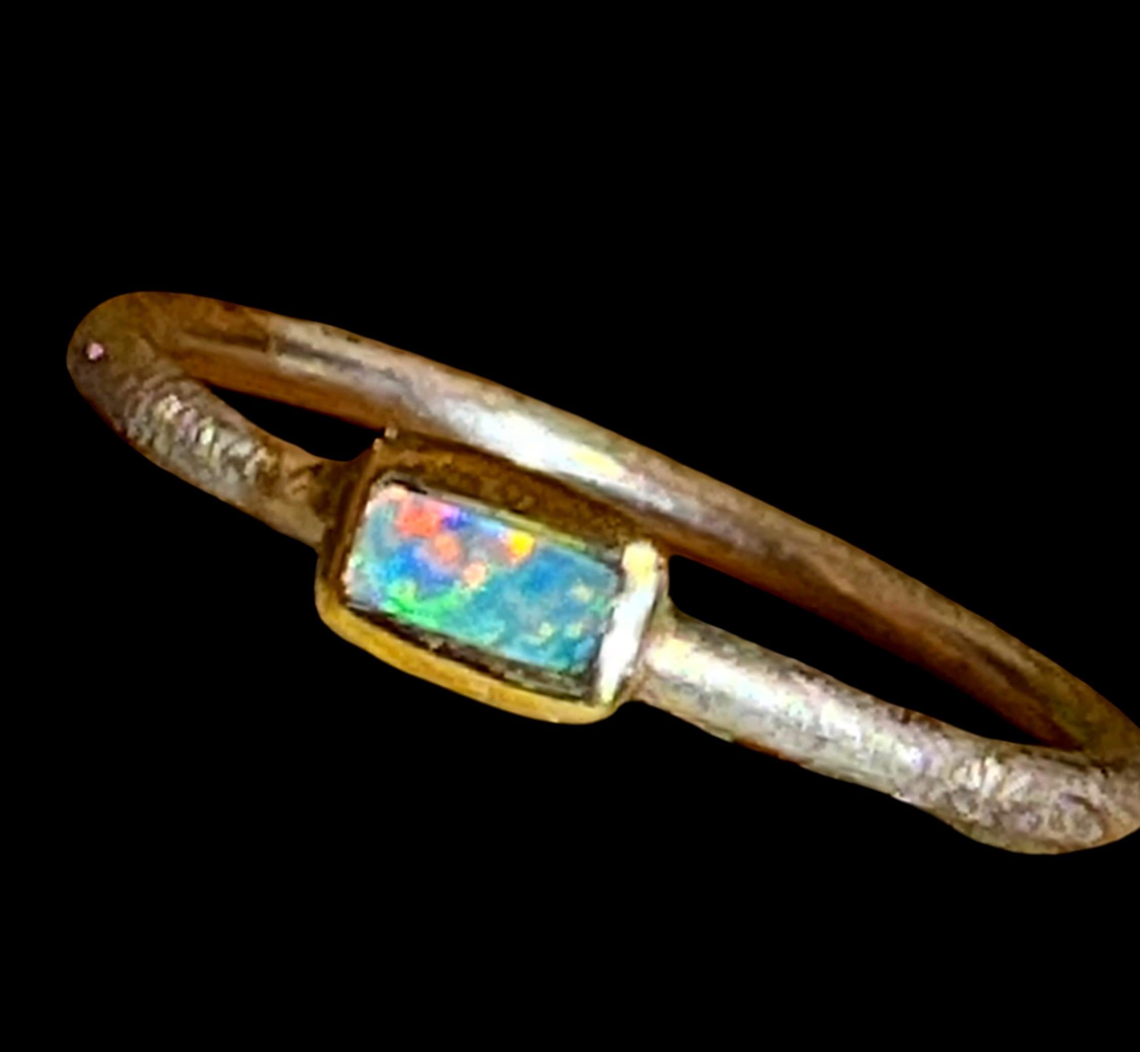 Australischer Opal in 18kt Goldvermeil Sterlinsilberring deutsche Handarbiet