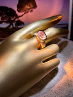Natürlicher Kunzit Sterlingsilberring Pfirsichrote Liebe 18kt Goldvermei Fassung deutsche Handarbeit
