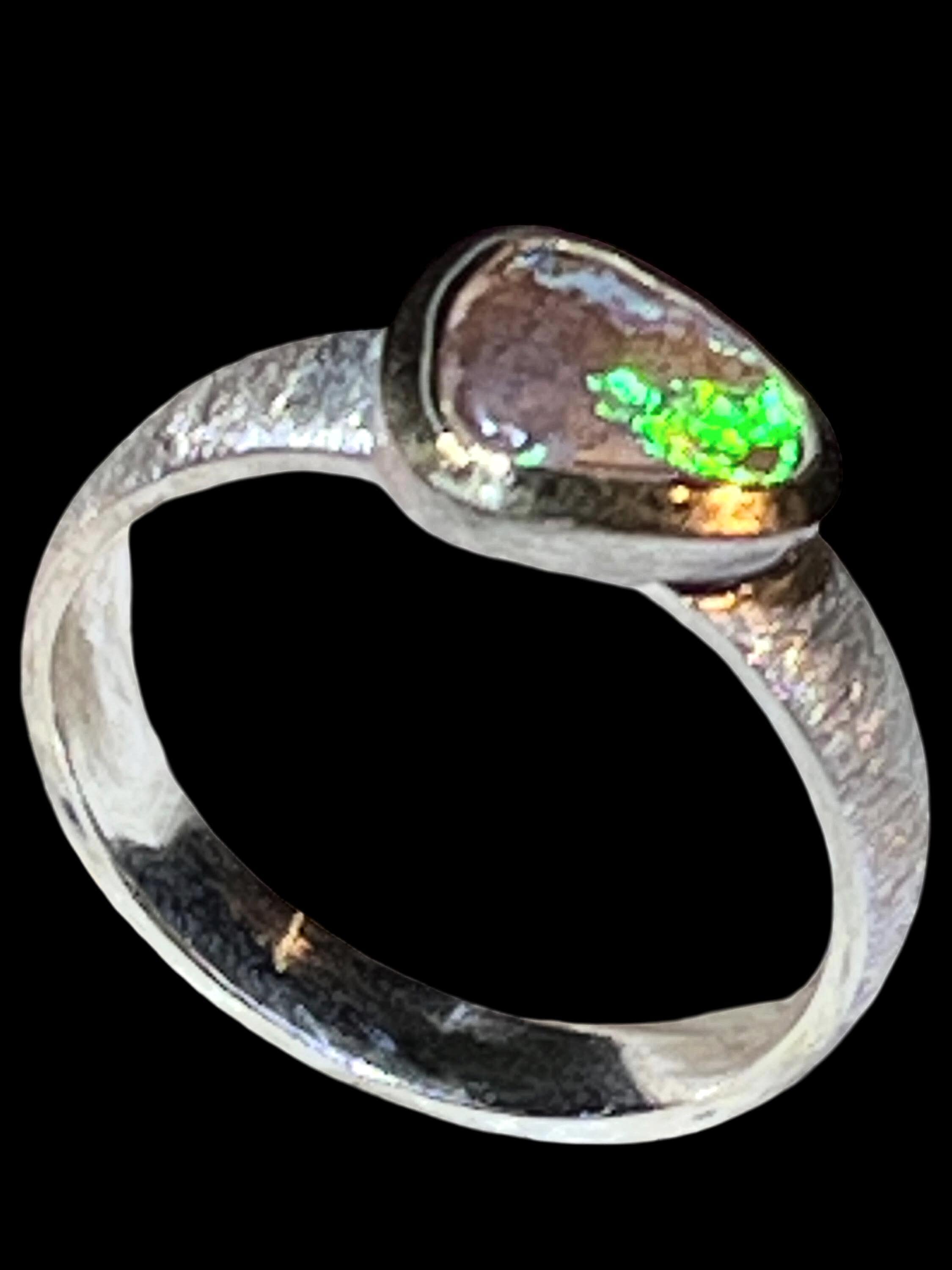 Naturopal aus Andamooka Sterlingsilber mit 18kt Goldvermeil Fassumg