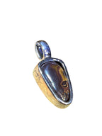 Boulder Opal Naturstrucktur Anhänger in Sterlingsilber