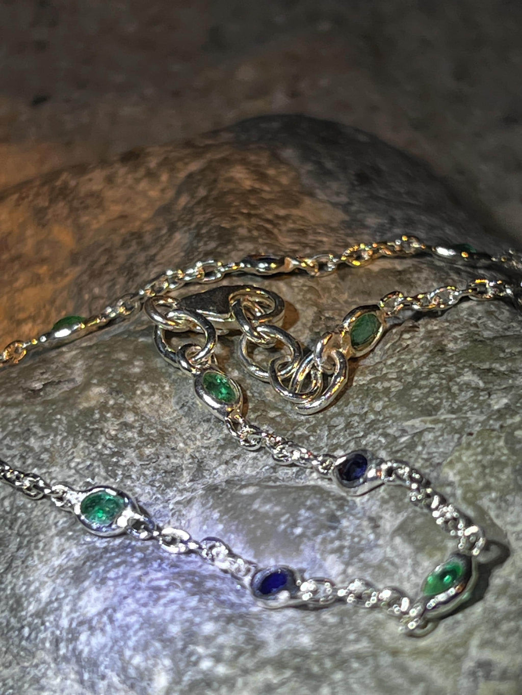Smaragd und Saphire im Sterlingsilber Armband