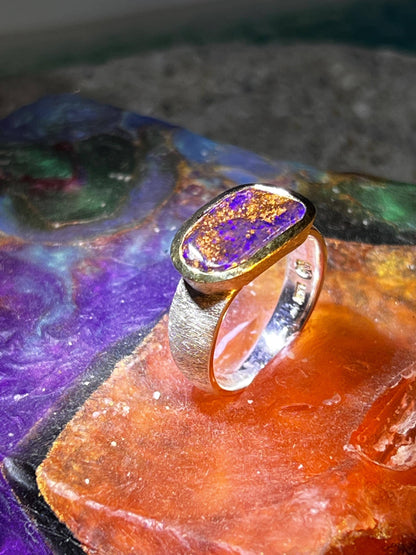 Queensland Opal in 18kt Goldvermeil Fassung im Sterlingsilber Ring