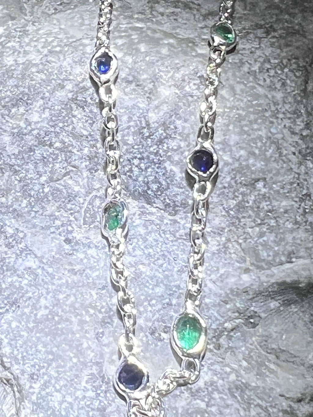 Smaragd und Saphire im Sterlingsilber Armband