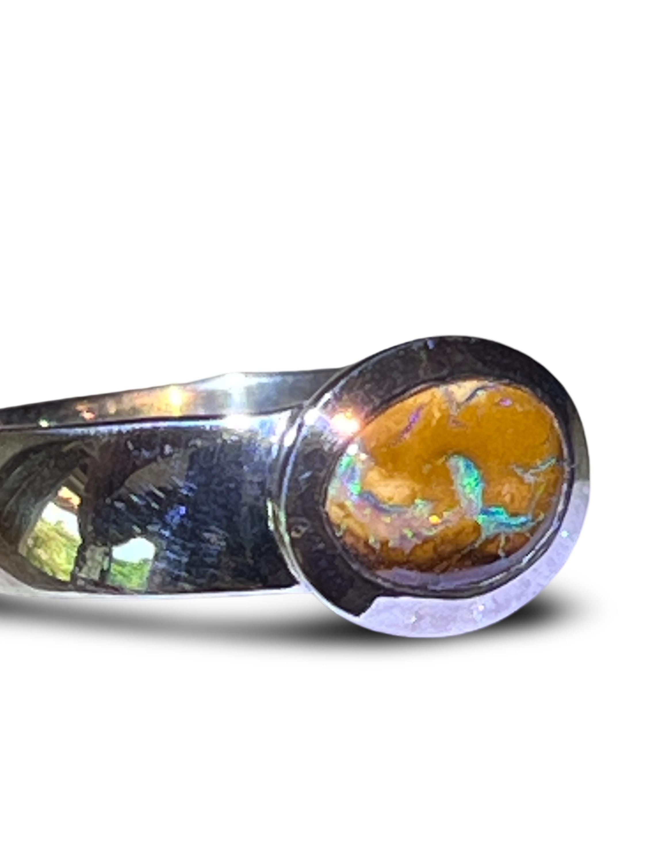 Boulder Opal natürliche Schönheit in schwerem Sterlingsilberring deutsche Handarbeit