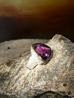 Amethyst 20 mm Zollfrei Silberring US 7,5 in 18Kt Goldvermeil Fassung Creativ Design