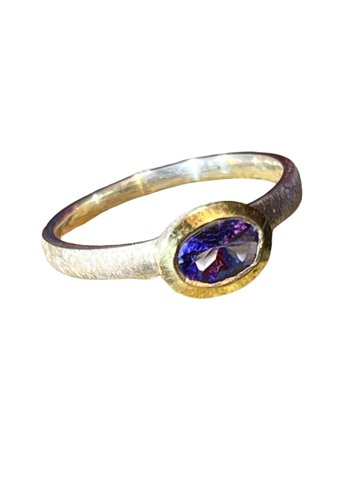 Tansanit Stern von Afrika in 18kt Goldvermeil Fassung Silber Ring mattiert