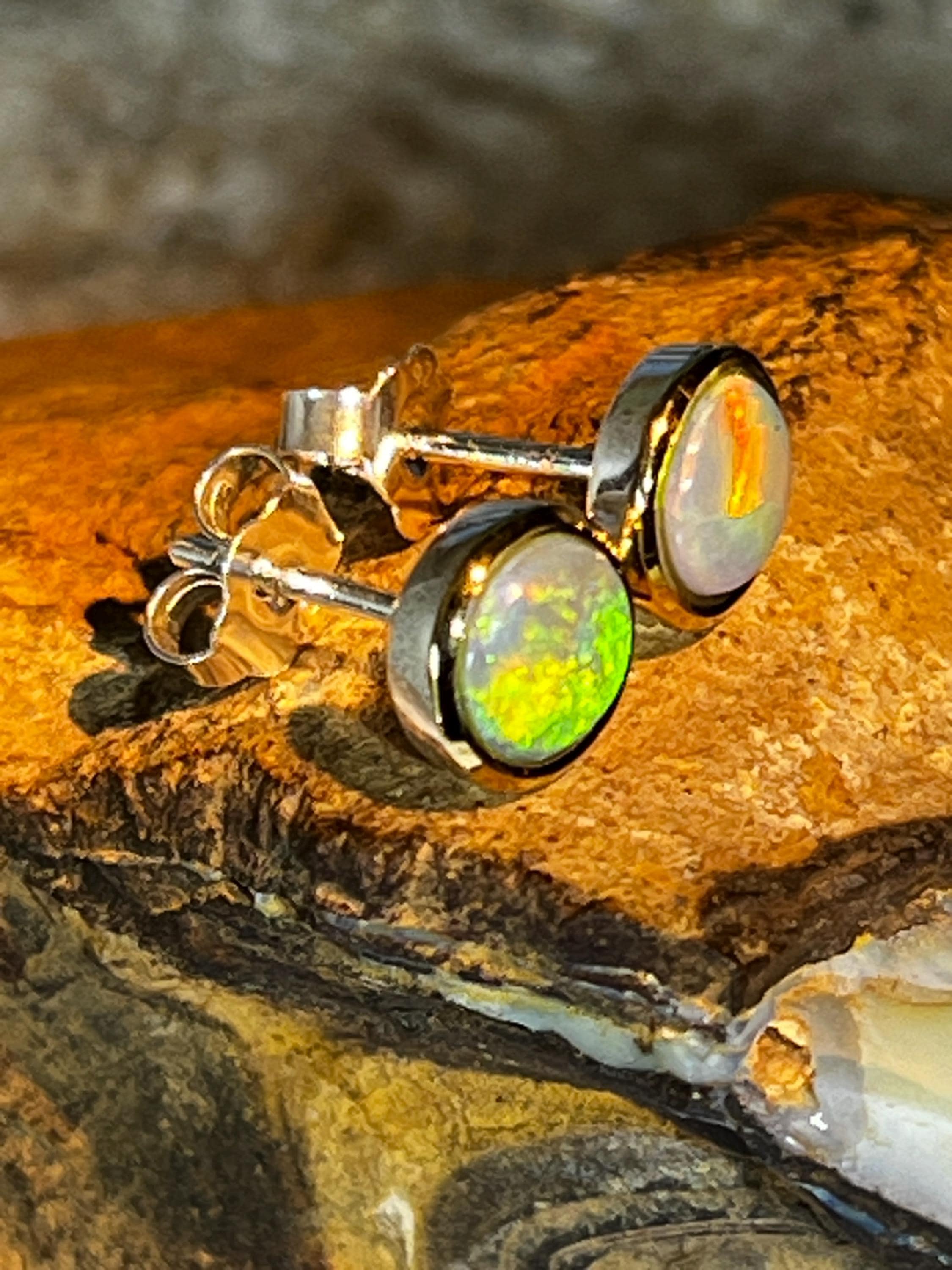 Schwarzopal Ohrstecker in 18Kt Goldvermeil Fassung