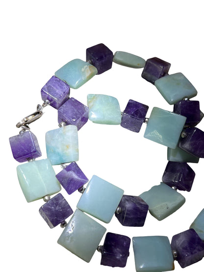 Amethyst und Andenopal Collier