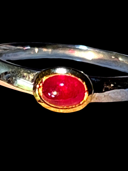 Rubin Tagespreis in 18Kt Goldvermeil Fassung Minimalist Ring Sterling deutsche Qualitätsarbeit