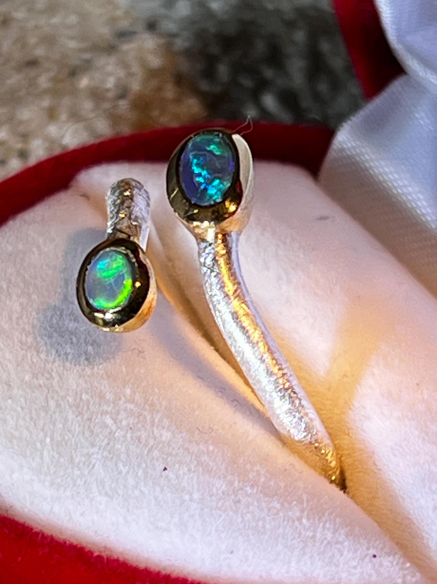 Schwarzopal Prunk und Pracht in 18kt Goldvermeil Fassung Sterlingsilberring deutsche Qualität