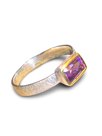 Amethyst in 18Kt Goldvermeil Designfassung Ring in Sterlingsilber