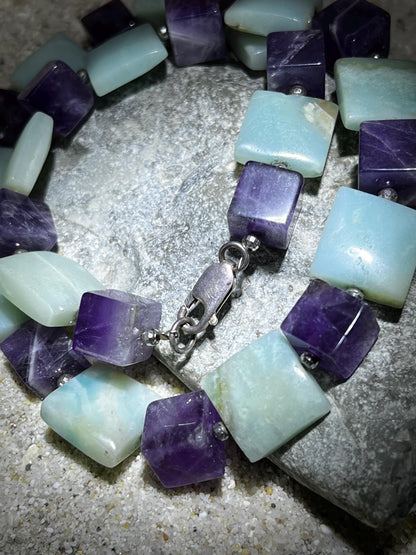Amethyst und Andenopal Collier
