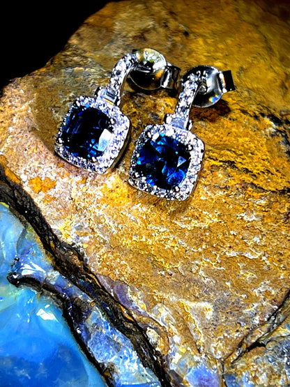 London Blue Topaz Ohrstecker in Sterling Silber