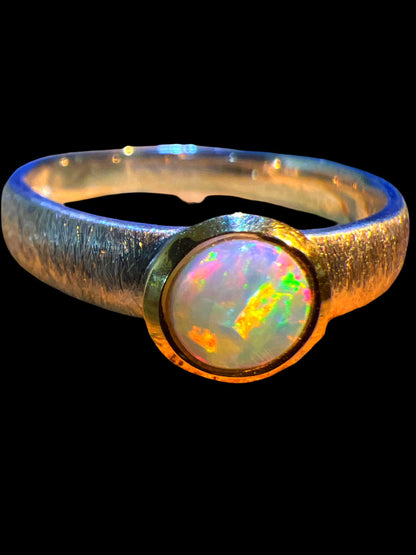 Mein Preis Australisches Farbspiel in 18kt Goldvermeil Fassung Sterlingsilber Ring