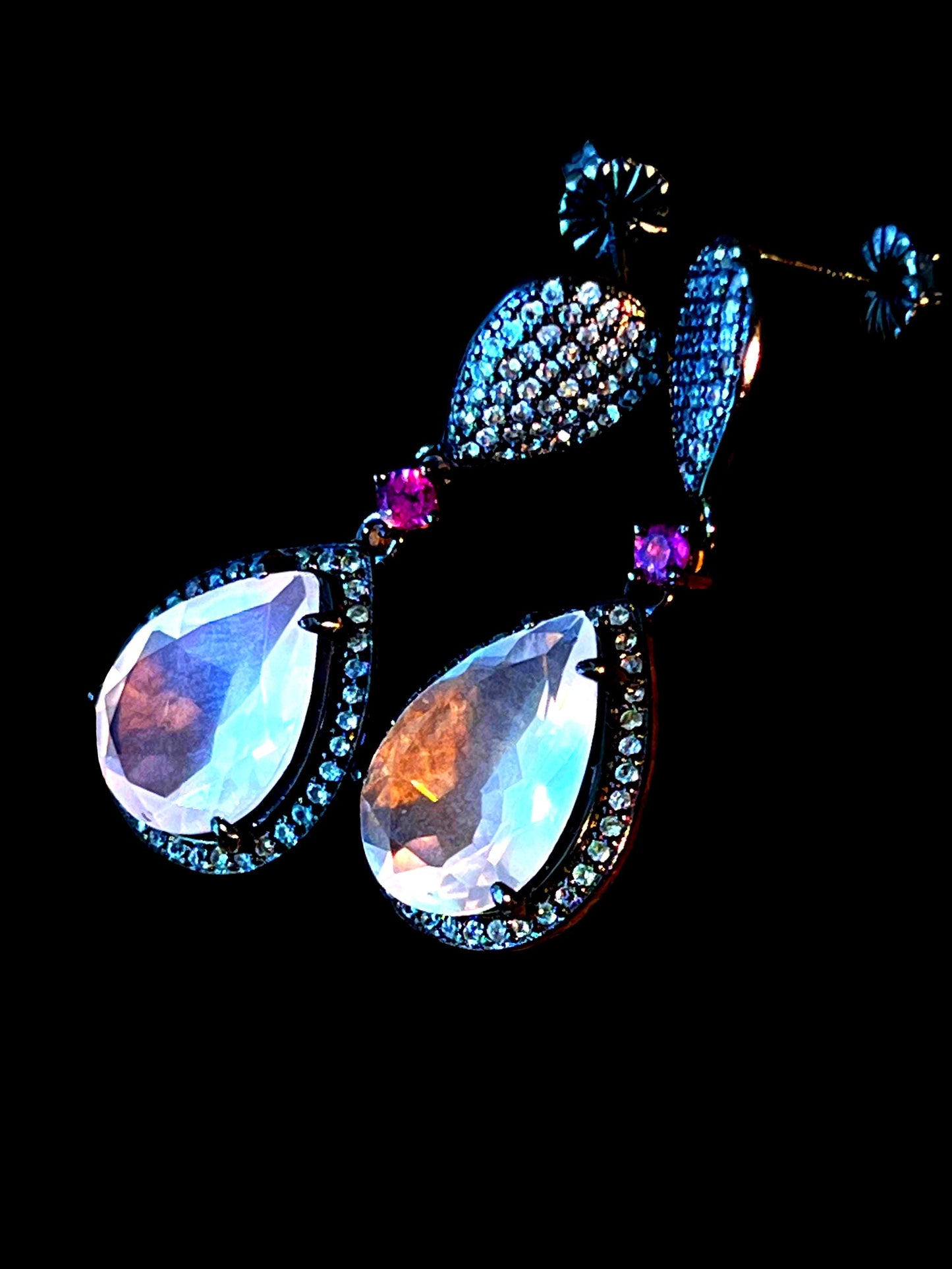 Mein Preis  Rosenquarz mit Rhodolith und Natur Zirkon in Sterlingsilber geschwärzt