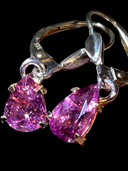 Paraiba Turmalin Rubellit in 18 Karat Goldvermeil Krappenfassung