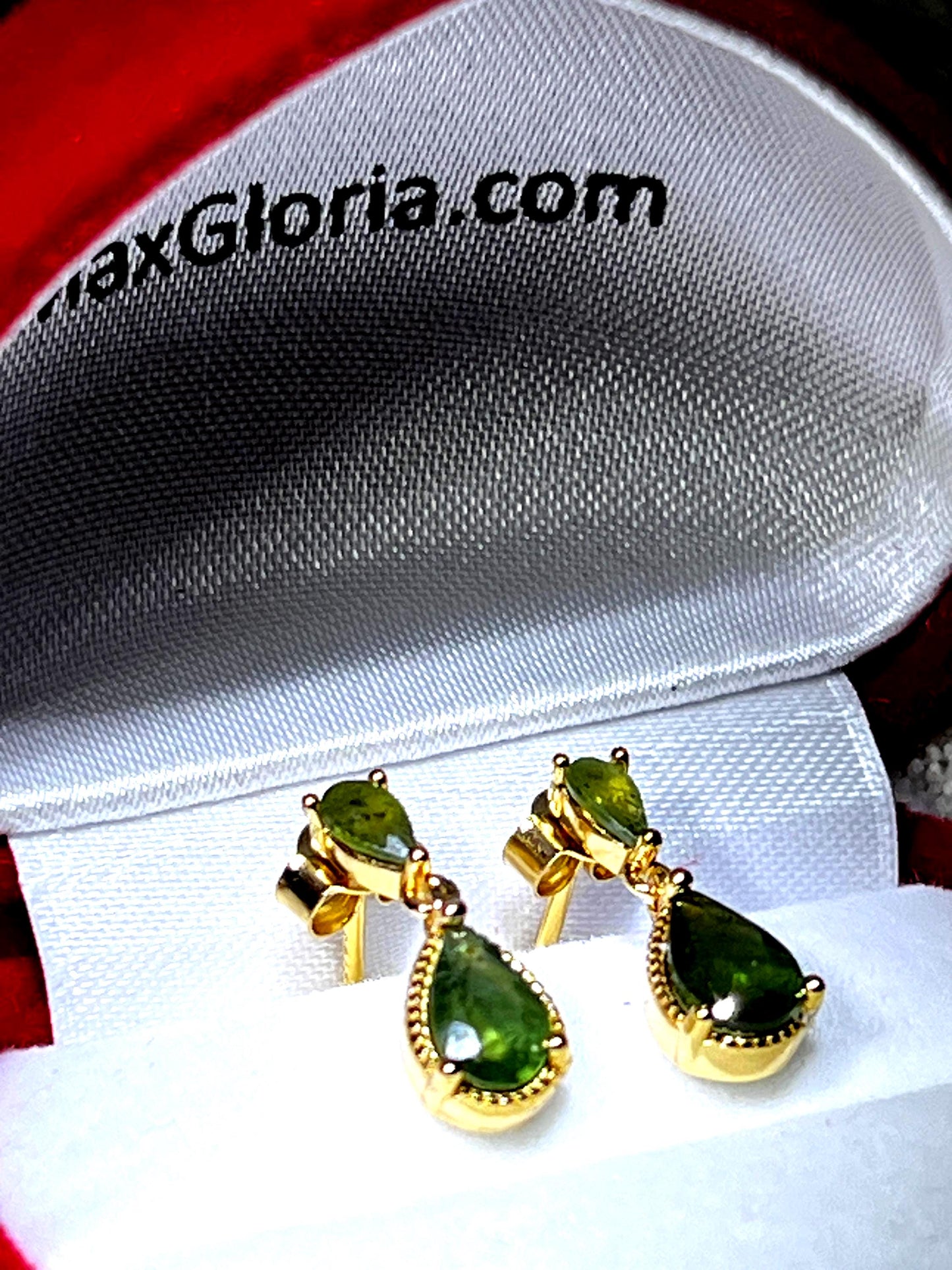 Natürlich grüne Saphire in 18Kt Goldvermeil Ohrhänger in Silber