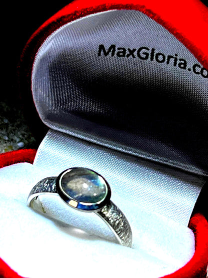 Natürlich blauer  Mondstein Ring in Silber