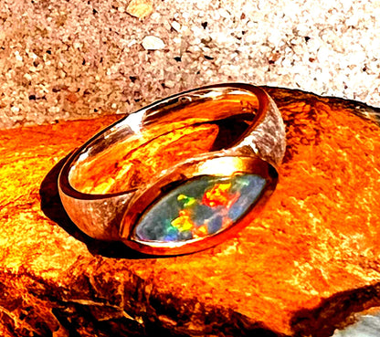 Mein Preis Coober Pedy Harlekin Opal Ring in Silber mit teilvergoldeter Fassung