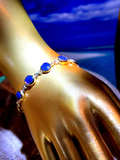 Opalarmband Opulent Blue Metallic Boulder Opal in 18Kt Goldvermeil Fassung
