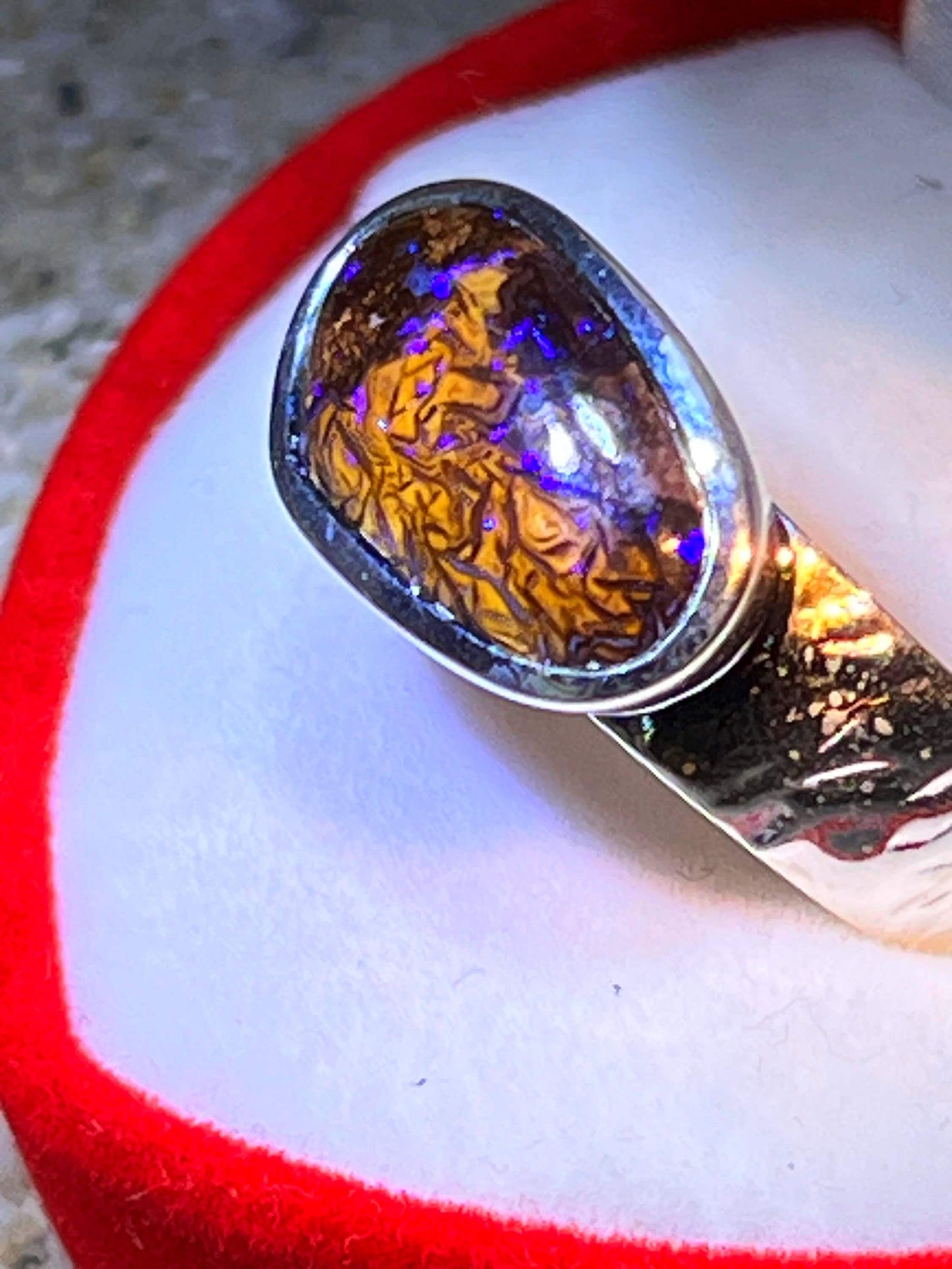 Mutter Queensland Opal 17mm x 10mm Opal Sterling Silber Ring deutsche Qualitätsarbeit