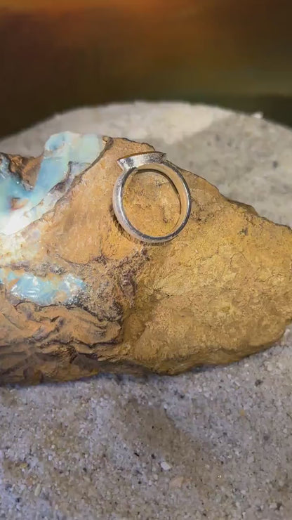 Mein Preis Coober Pedy Harlekin Opal Ring in Silber mit teilvergoldeter Fassung