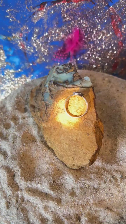 Schwarzopal Magie aus Lightning Ridge in 18kt Goldvermeil Fassung Sterlingsilberring deutsche Qualität